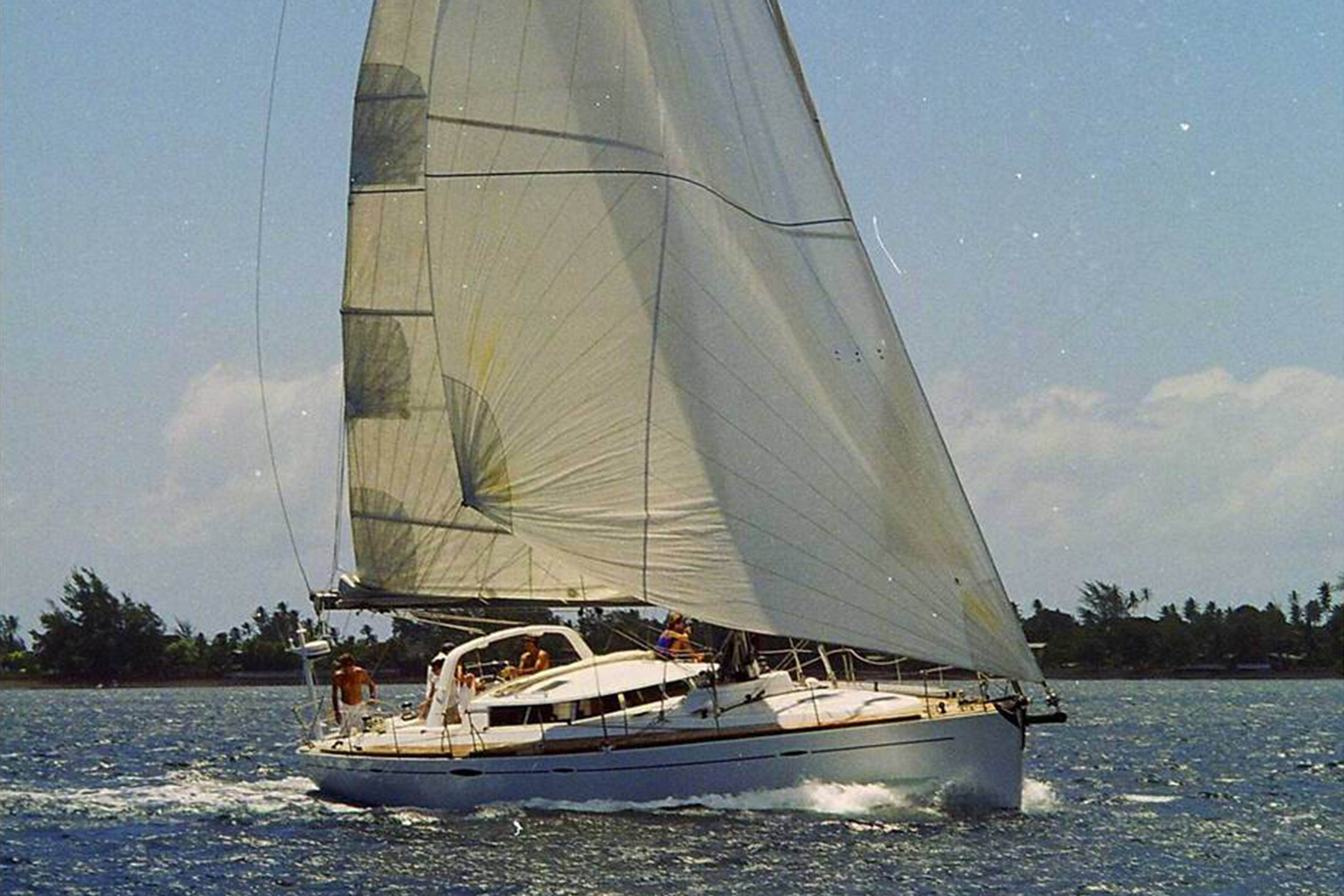 tahiti yacht brokerage